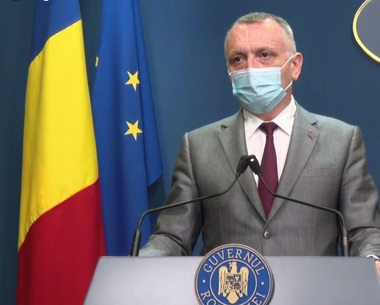 UPDATE - Ministrul Educaţiei: Vom ţine şcolile deschise pâna la rata de infectare de 6 la mie/ Ce se întâmplă dacă apar cazuri de COVID-19 într-o clasă, ce vor face profesorii nevaccinaţi şi cum se vor desfăşura ceremoniile de începere a şcolii - VIDEO