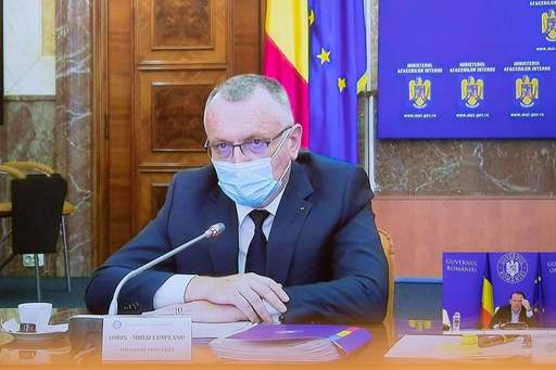 Sorin Cîmpeanu: Consiliul Naţional al Elevilor agreează scenariul învăţământului online, în cazurile când incidenţa este peste 6 la mie