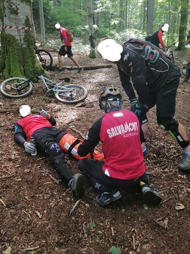 Bărbat accidentat în timp ce se afla cu bicicleta pe un traseu din Bucegi