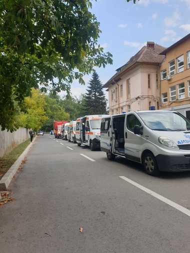 Spitalul de Boli Infecţioase "Dr. Victor Babeş" din Timişoara creşte cu 23 numărul paturilor destinate pacienţilor cu COVID-19/ Manager: În ultimele zile a fost o explozie, practic, de pacienţi care au ajuns la noi având forme moderate, dar şi severe