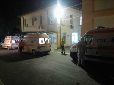 Situaţia devine dramatică în spitalele din Iaşi, din cauza valului de pacienţi Covid / Managerul spitalului de Boli Infecţioase: Lupta cu virusul a fost pierdută. Am ajuns aici din cauza ratei scăzute de vaccinare, pe fondul dezinformării

 