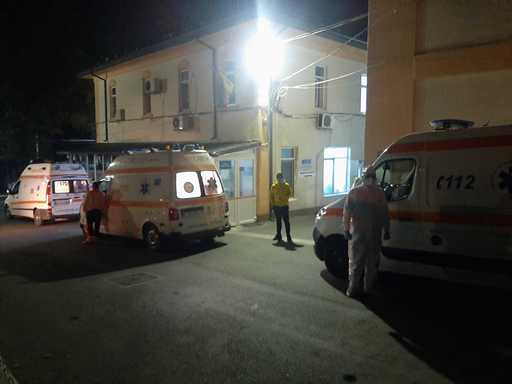 Situaţia devine dramatică în spitalele din Iaşi, din cauza valului de pacienţi Covid / Managerul spitalului de Boli Infecţioase: Lupta cu virusul a fost pierdută. Am ajuns aici din cauza ratei scăzute de vaccinare, pe fondul dezinformării

 