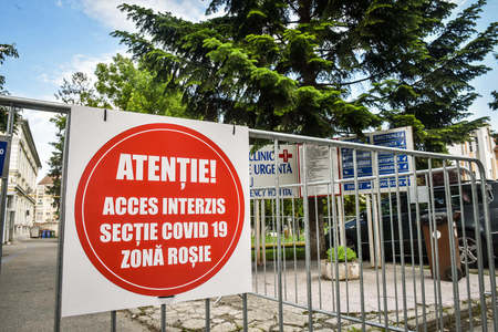 Spitalul Judeţean Sibiu suplimentează cu 78 numărul paturilor destinate pacienţilor infectaţi cu coronavirus 