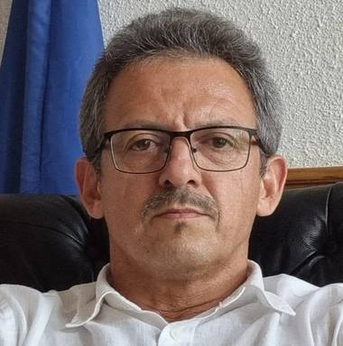 Prefectul de Gorj: O persoană transferată de la Spitalul Târgu Cărbuneşti a murit. Spitalul a redevenit funcţional după ce a fost încărcată instalaţia de oxigen. Pacienţii stabili sunt readuşi la Târgu Cărbuneşti 