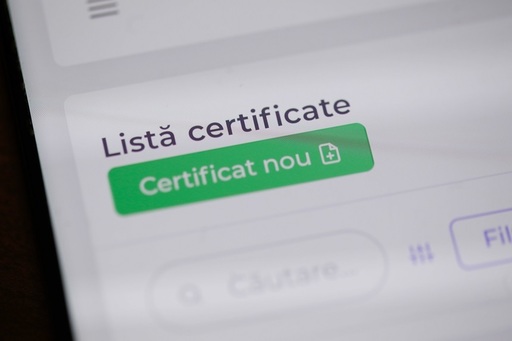 Interceptări în dosarul certificatelor false de vaccinare anti-COVID din Prahova: "Oamenii nu vrea înţepaţi, ca să ştii, nu?! Nu vrea decât patalamaua la mână"/ Zeci de persoane din mai multe judeţe au plătit câte 700 de lei pentru certificate false 