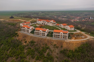 Clinica Nera: Vă asigurăm că terapia hiperbară şi Clinica Nera nu au fost cauza tragicului deces al maestrului Petrică Mîţu-Stoian