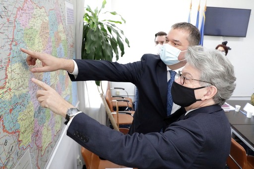 Cseke, discuţii cu Thierry Breton, comisarul european pentru Piaţă Internă, despre măsurile pentru accelerarea campaniei de vaccinare