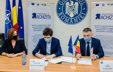 Nicuşor Dan: Am semnat un protocol de colaborare cu Agenţia Naţională pentru Achiziţii Publice, prin care Primăria Capitalei va primi consultanţă tehnică pentru mai multe mari proiecte în Bucureşti