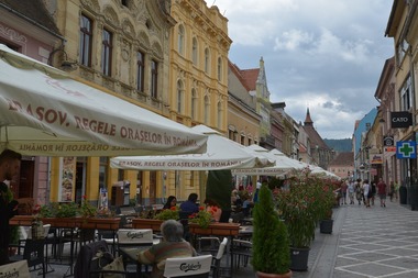 Consiliul Local Braşov a aprobat reduceri de taxe pentru sectorul HoReCa / Reducerile sunt valabile pentru anul viitor 
