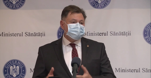 Rafila: Noi discutăm despre doza a treia în condiţiile în care avem mai mult de 60 la sută din populaţie nevaccinată cu primele două doze. Prioritatea este de a vaccina cât mai mult din populaţie