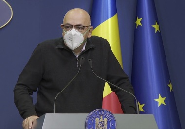 Arafat, despre testele pe bază de salivă: Dacă făceam solicitare că vrem testele asamblate individual, era riscul să nu găsim cine să o facă şi însemna ca livrarea să fie întârziată 
