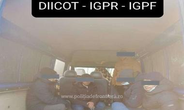 Suceava: Doi cetăţeni româno-ucraineni au fost arestaţi preventiv pe o perioadă 30 de zile pentru trafic de migranţi şi constituire a unui grup infracţional organizat
