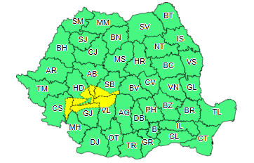 Informare meteorologică de ploi, intensificări ale vântului şi polei, până duminică la prânz / La altitudini de peste 1.700 de metri, în Carpaţii Meridionali, va fi cod galben de ninsori şi vânt puternic 