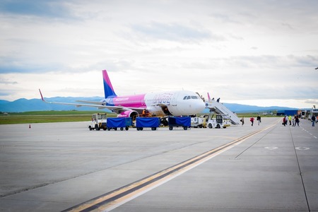Wizz Air beneficiază de schema de ajutor de stat finanţată de Consiliul Judeţean Sibiu/ Compania trebuie să asigure minimum două frecvenţe săptămânale de la Sibiu, până în noiembrie anul viitor