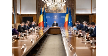Guvernul a analizat, în primă lectură, ordonanţa de urgenţă privind reluarea acordării voucherelor de vacanţă