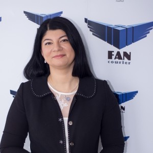 Videoconferinţa News.ro: Elena Anghel (HR FAN Courier): HR într-un timp record a devenit parte din strategia business-ului /  Am văzut oameni foarte disponibili la reconversie profesională
