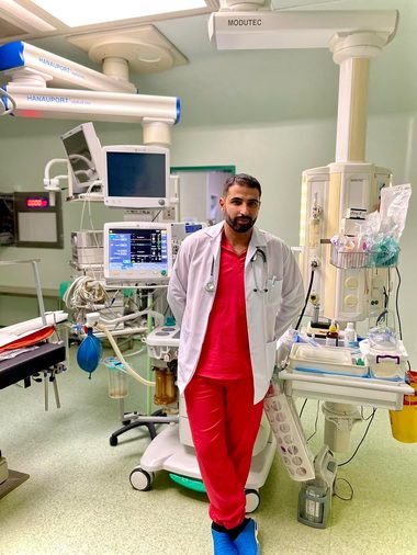 Medic: Ar fi păcat ca, la anul, la masa de Crăciun să fie cu o farfurie mai puţin, doar pentru că “ne-am săturat” de restricţii / E un fel de ruletă rusească / Mai bine respectăm reguli simple, decât să ajungem “ambalaţi” într-un sac negru 