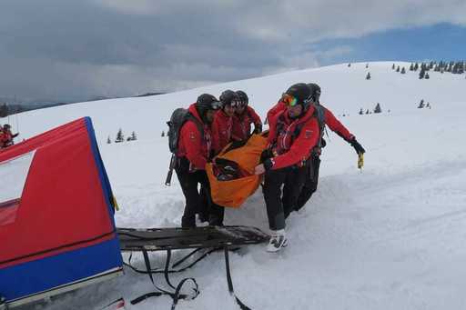 Salvamont România: 33 apeluri prin care se solicita intervenţia de urgenţă a salvamontiştilor, în ultimele 24 de ore / 40 de persoane au fost salvate 