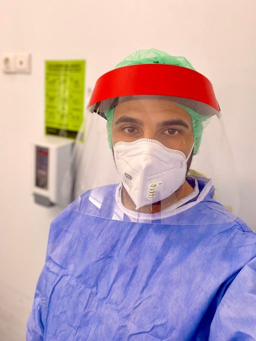 Medic, despre 2021: Am văzut moartea în jurul meu în fiecare zi / S-au pierdut vieţi care puteau fi salvate / A câştigat frica şi neîncrederea în evoluţie şi progres / Nu ştiu ce argumente aveţi ca să nu vă vaccinaţi, eu vă pot da 100 ca să o faceţi  
