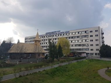 Managerul Spitalului Arad: Încheiem, peste câteva momente, un an greu, plin de încercări şi de situaţii limită / Ne doresc un an 2022 mai bun, multă sănătate şi numai bucurii 