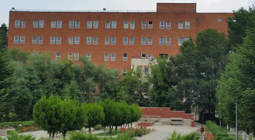 Şeful Compartimentului de Primiri Urgenţe din Spitalul Municipal Dorohoi a murit în urma unui infarct / Medicul avea 46 de ani şi ieşise din gardă  