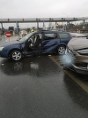 Accident pe A2 / Cinci persoane au fost rănite dintre care două au fost duse la spital - FOTO