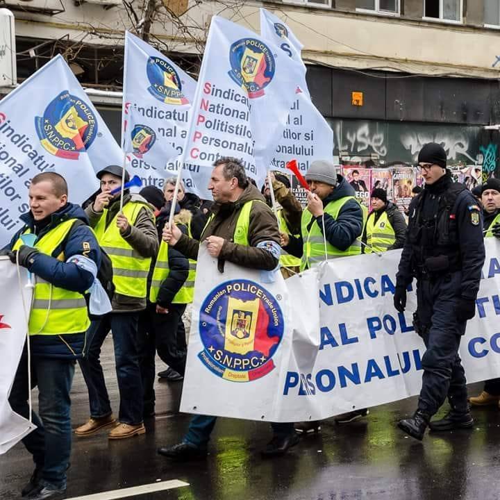 Protest al poliţiştilor în Bucureşti / Lista revendicărilor  - VIDEO