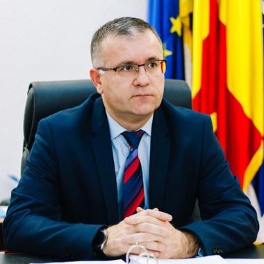 Buzău: Aproximativ 80 de cadre medicale de la spitale din judeţ, infectate cu coronavirus sau acasă, în carantină / Autorităţile suplimentează paturile pentru pacienţii COVID 