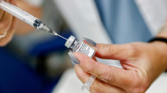 Gheorghiţă: Pfizer produce loturi de vaccin ready to use, care nu mai necesită reconstituire cu ser fiziologic. Acest vaccin autorizat pentru grupa vârstă 12+
