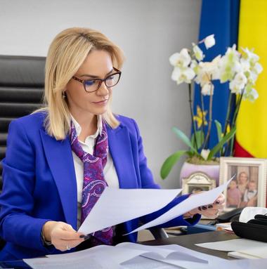 Ministerul Familiei va solicita aducerea în ţară a bebeluşului internat în Danemarca, atunci când starea sa de sănătate va permite