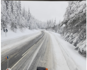 Maramureş: Trafic rutier în condiţii de iarnă. Zăpadă frământată în Pasul Gutâi şi în Pasul Prislop. Vizibilitate redusă, sub 100 de metri, din cauza ninsorii viscolite 