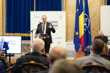 Dîncu: Sistemele fără pilot pot fi considerate parte a răspunsului la noile provocări ale mediului de securitate