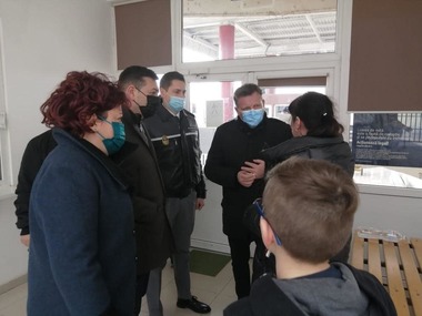 Budăi: Am mers în vămile Rădăuţi-Prut şi Stânca-Costeşti pentru a-i informa pe cetăţenii ucrainieni de posibilităţile de angajare în România / În Botoşani, punem la dispoziţie 3.000 de locuri de cazare pentru cetăţenii ucrainieni
