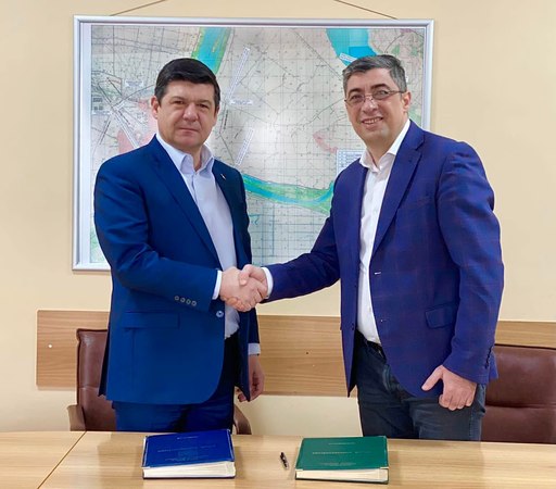 Parteneriat între consiliile judeţele din Galaţi şi Brăila pentru construirea unui aeroport 