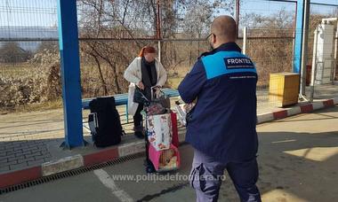FRONTEX detaşează în România 150 de poliţişti de frontieră pentru a suplimenta personalul la graniţa cu Ucraina şi Republica MOldova / Vor ajunge în ţară şi 60 de camere de supraveghere şi 45 autovehicule de patrulare şi tehnică pentru supraveghere aeriană 