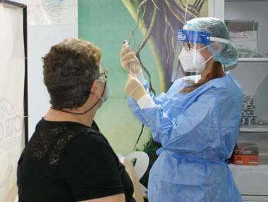 Peste 130.000 de vaccinări împotriva COVID-19 la Circul Metropolitan din Bucureşti, într-un an de activitate