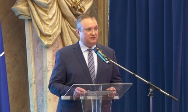 Nicolae Ciucă: Poliţia este şi trebuie să rămână în slujba cetăţenilor! Mai sunt încă multe lucruri de îmbunătăţit