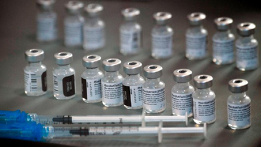 Rafila, despre vaccinul anti-COVID: Nu cred că este momentul să discutăm în România despre a patra doză