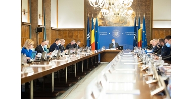 Executivul a aprobat finanţarea cu peste 161 milioane lei a patru programe pentru dezvoltarea serviciilor sociale integrate destinate persoanelor vârstnice