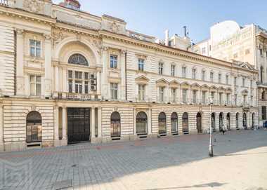 Primăria Capitalei a depus proiecte pentru finanţare europeană de circa 50 de milioane de euro pentru a renova blocuri şi clădiri monument istoric