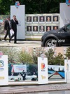Fotografiile din Primul Război Mondial şi cele cu eroii căzuţi la datorie amplasate pe Calea Eroilor din Buzău, înlocuite cu imagini ale "realizărilor" municipalităţii conduse de Constantin Toma, spre nemulţumirea localnicilor - FOTO