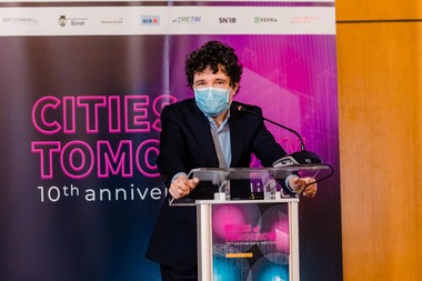 Nicuşor Dan: Primăria Capitalei investeşte în infrastructura de transport şi iniţiază tranziţia către economia verde, pentru un Bucureşti modern, pentru un oraş al viitorului
