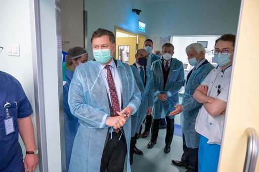 UPDATE - Autorităţile române prelungesc un acord în baza căruia medici din Italia asigură operaţii copiilor cu probleme cardio-vasculare şi training medicilor români. Ministrul Sănătăţii anunţă că doi copii ucraineni au fost operaţi în România