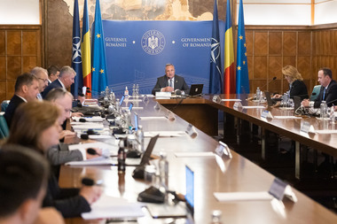 Guvernul a aprobat transpunerea în legislaţia internă a cerinţelor europene de accesibilitate aplicabile produselor şi serviciilor / Bancomatele, automatele pentru bilete ori serviciile de comunicaţii electronice vor trebui accesibilizate din 2025