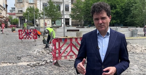 Nicuşor Dan a anunţat începerea lucrărilor de refacere a pavajului de pe străzile din Centrul Vechi al Capitalei - VIDEO