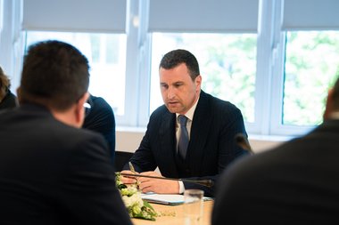 Delegaţie a Ministerului Mediului, la Bruxelles, unde discută despre progresele realizate de România pentru a soluţiona procedurile de infringement din domeniul mediului 

