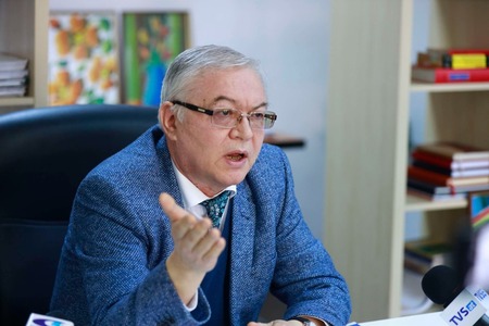 Consilier local din Buzău, despre suspendarea plăţilor pentru un proiect european: Dacă era un primar normal la cap, se ducea la un judecător la Curtea de Apel solicita şi obţinea suspendarea în trei zile 