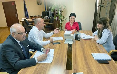 Întâlnire SANITAS – CNAS pentru a găsi soluţii la problemele din sistemul medical  