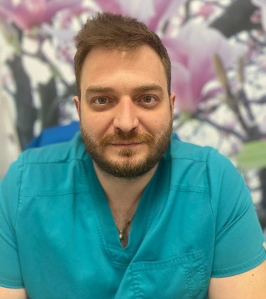 INTERVIU - Fenomenul “Copii cu copii”: La cel mai mare Spital din Bărăgan, jumătate din gravidele internate lunar pentru naştere sunt minore / Medic: De multe ori, pacientele sunt aduse de la domiciliu de ambulanţă, complet neinvestigate, neştiute 