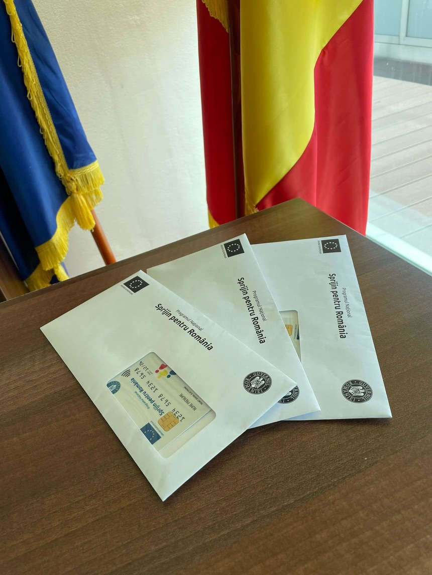 Ministrul Muncii anunţă că a început emiterea voucherelor electronice prevăzute în Programul Sprijin pentru România / Valoarea fiecăruia este de 250 de lei, sumă ce poate fi folosită pentru achiziţionarea de alimente  